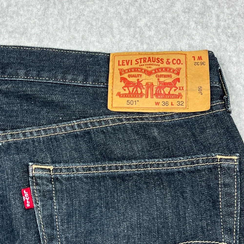 Levi's 501 Jeans Mens 36x32 Blue Dark Wash Straight Leg Button Fly Denim Red Tab